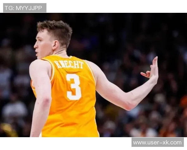 麦科勒姆谈年轻球队角色称自己能成为稳定器助力成长 麦科勒姆谈年轻球队角色称自己能成为稳定器助力成长