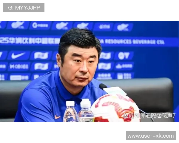 韩鹏谈培养彭啸等球员的理念强调防守与出球细节的重要性 韩鹏谈培养彭啸等球员的理念强调防守与出球细节的重要性