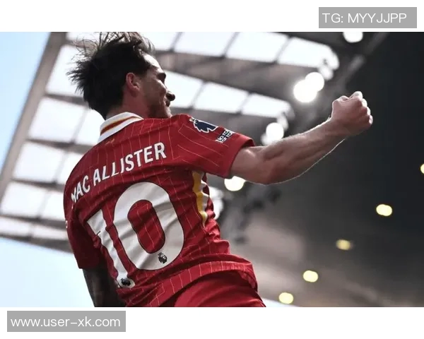 范戴克强调比赛未结束的重要性埃基蒂克错失良机应把握机会 范戴克强调比赛未结束的重要性埃基蒂克错失良机应把握机会