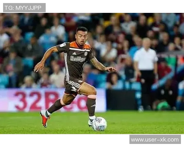 国安新外援即将加盟球队赴泰国备战迎接新赛季挑战 国安新外援即将加盟球队赴泰国备战迎接新赛季挑战